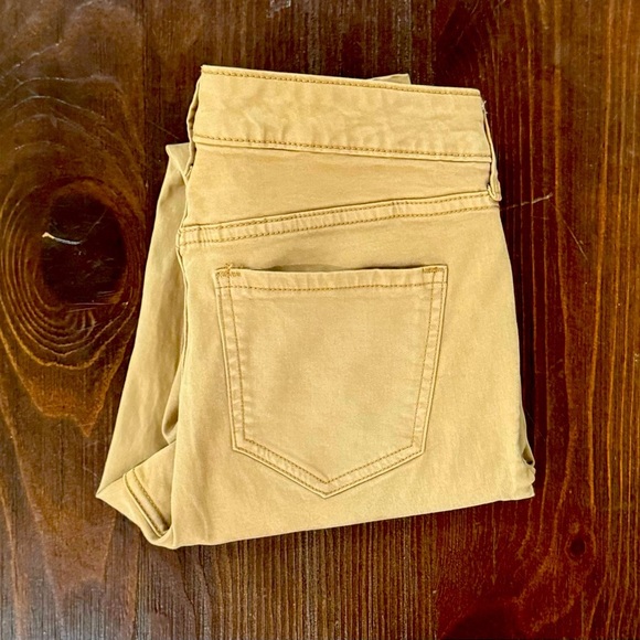 High-Waisted Built-In Warm Rockstar Super-Skinny Jeans, Size 4 - Picture 2 of 6